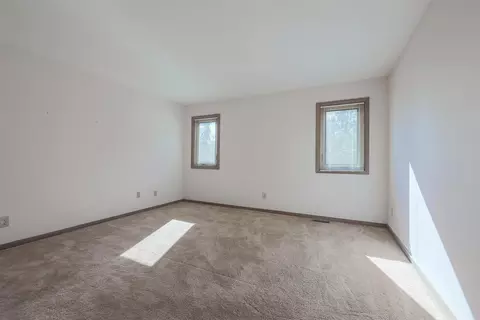 7 Heritage Rd, Blue Ash, OH 45241 photo 24