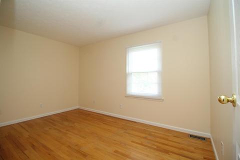 844 Cedarhill Dr, Cincinnati, OH 45240 photo 23