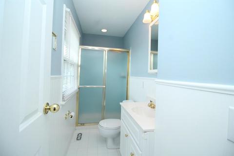 844 Cedarhill Dr, Cincinnati, OH 45240 photo 18