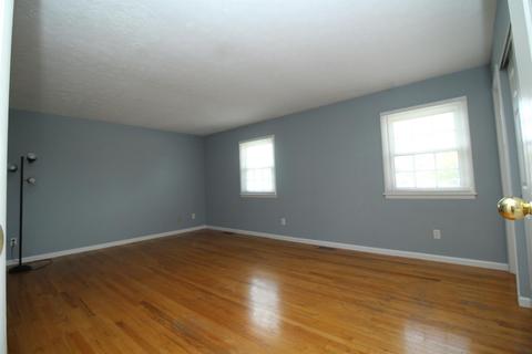 844 Cedarhill Dr, Cincinnati, OH 45240 photo 17