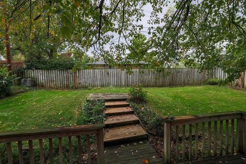 54 Hamlin Dr, Greenhills, OH 45218 photo 31