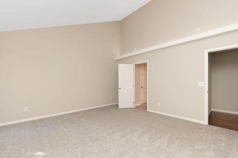 882 Castlebay Dr, Cincinnati, OH 45245 photo 32