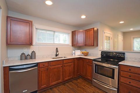 4048 Paddock Rd, Cincinnati, OH 45229 photo 13
