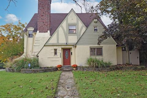 4048 Paddock Rd, Cincinnati, OH 45229 photo 2