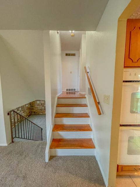 1417 Randomhill Rd, Cincinnati, OH 45231 photo 12