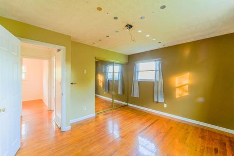 1417 Randomhill Rd, Cincinnati, OH 45231 photo 4