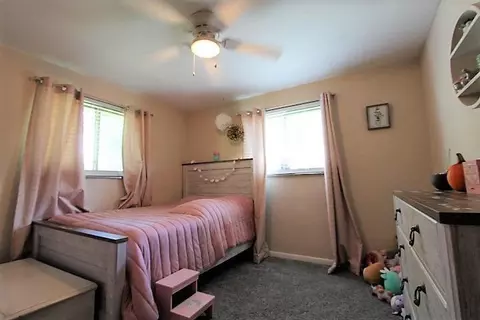 877 Sycamore Blvd, Cincinnati, OH 45245 photo 20