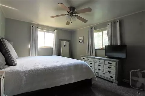 877 Sycamore Blvd, Cincinnati, OH 45245 photo 15