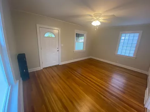 413 Probasco St, Cincinnati, OH 45220 photo 4
