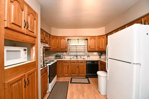4106 Mclean Dr, Cincinnati, OH 45255 photo 10