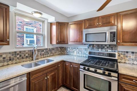 3307 Glenhurst Pl, Cincinnati, OH 45209 photo 12