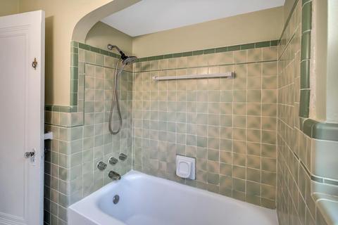 3307 Glenhurst Pl, Cincinnati, OH 45209 photo 21