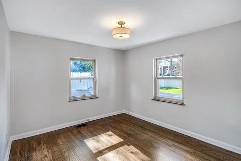 3307 Glenhurst Pl, Cincinnati, OH 45209 photo 16