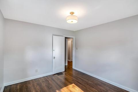 3307 Glenhurst Pl, Cincinnati, OH 45209 photo 18