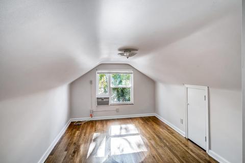 3307 Glenhurst Pl, Cincinnati, OH 45209 photo 23