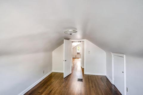3307 Glenhurst Pl, Cincinnati, OH 45209 photo 22