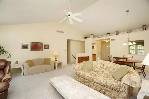 3048 Chatham Ct, Maineville, OH 45039 photo 9