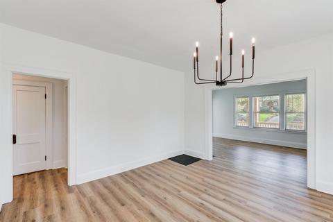 3068 Lischer Ave, Cincinnati, OH 45211 photo 5