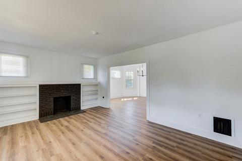 3068 Lischer Ave, Cincinnati, OH 45211 photo 17