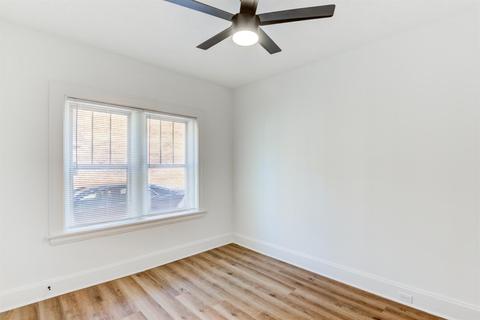 3068 Lischer Ave, Cincinnati, OH 45211 photo 13