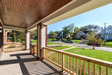 3068 Lischer Ave, Cincinnati, OH 45211 photo 2