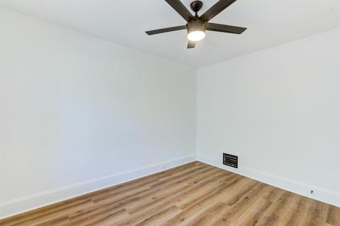 3068 Lischer Ave, Cincinnati, OH 45211 photo 28