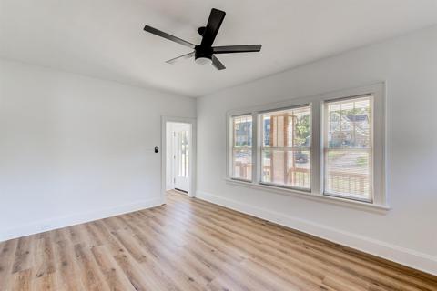 3068 Lischer Ave, Cincinnati, OH 45211 photo 4
