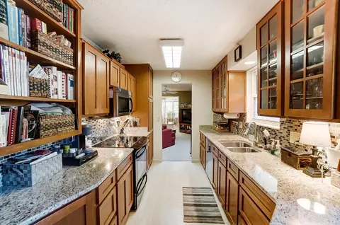9883 Beau Ln, Springfield Twp, OH 45321 photo 20