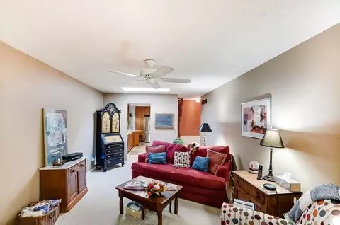 9883 Beau Ln, Springfield Twp, OH 45321 photo 15