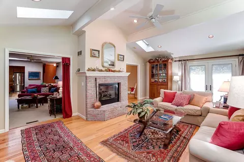 9883 Beau Ln, Springfield Twp, OH 45321 photo 8