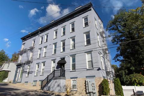 2600 Hackberry St #C, Cincinnati, OH 45206 photo 3