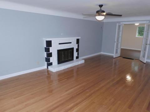 3957 Harmar Ct, Cincinnati, OH 45211 photo 5