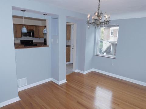 3957 Harmar Ct, Cincinnati, OH 45211 photo 18