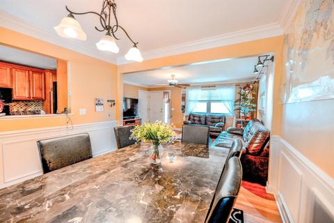 6088 Lagrange Ln, Cincinnati, OH 45239 photo 15