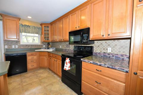 6088 Lagrange Ln, Cincinnati, OH 45239 photo 16