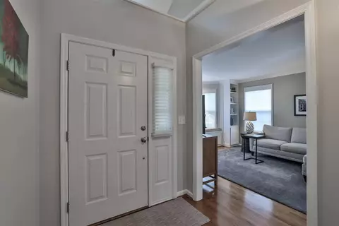 6089 Winnetka Dr, Cincinnati, OH 45236 photo 5