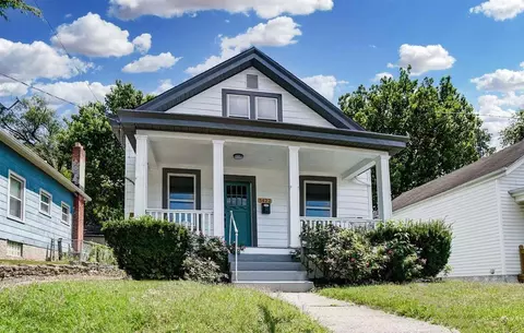 5422 Ward St, Cincinnati, OH 45227 photo 1