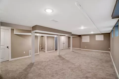 5422 Ward St, Cincinnati, OH 45227 photo 27