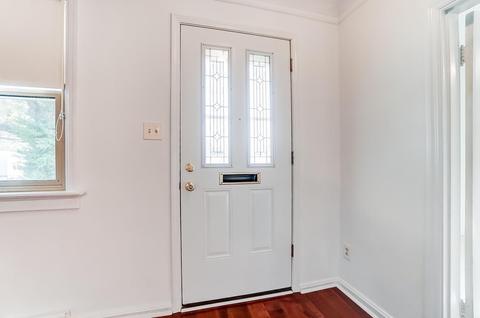 8557 Plainfield Rd, Cincinnati, OH 45236 photo 4
