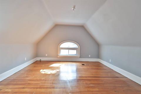 922 Summit Ave, Cincinnati, OH 45204 photo 24
