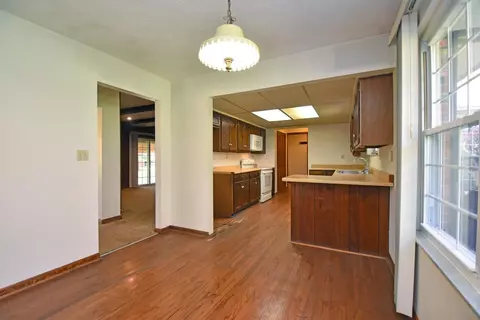9815 St Rt 28, Blanchester, OH 45107 photo 11
