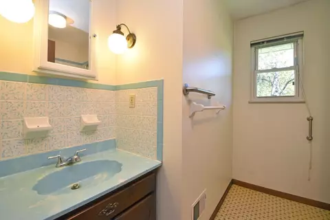 9815 St Rt 28, Blanchester, OH 45107 photo 25