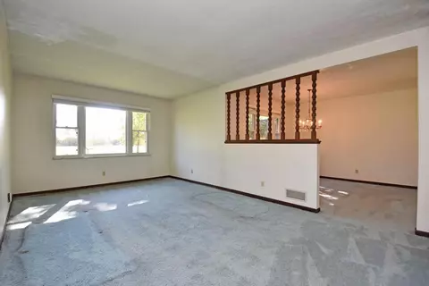 9815 St Rt 28, Blanchester, OH 45107 photo 6