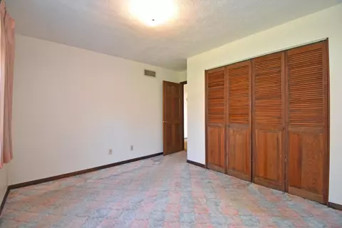 9815 St Rt 28, Blanchester, OH 45107 photo 28
