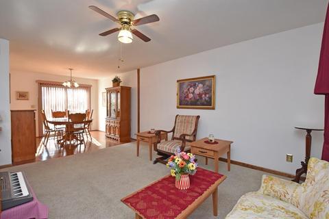 1593 Mandarin Dr, Forest Park, OH 45240 photo 4