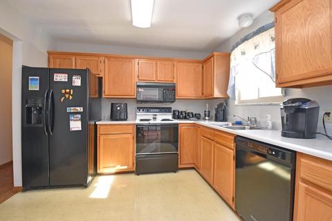 1593 Mandarin Dr, Forest Park, OH 45240 photo 7