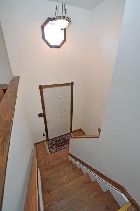1593 Mandarin Dr, Forest Park, OH 45240 photo 2