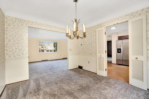 9621 Leebrook Dr, Cincinnati, OH 45231 photo 17