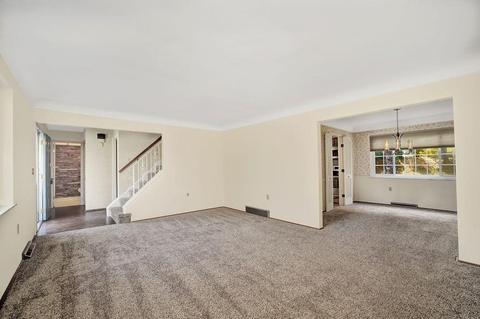 9621 Leebrook Dr, Cincinnati, OH 45231 photo 12