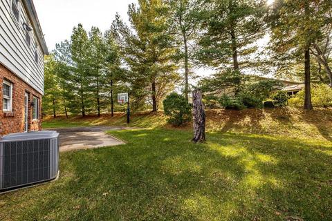9621 Leebrook Dr, Cincinnati, OH 45231 photo 8